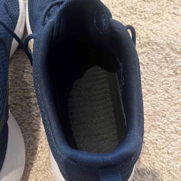 Nike Roshe One - Picture 6 of 7